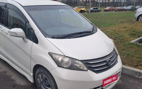 Honda Freed I, 2009 год, 1 250 000 рублей, 2 фотография