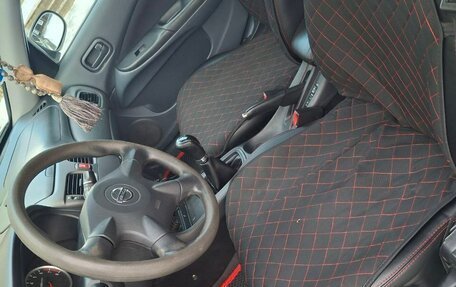 Nissan Almera, 2005 год, 260 000 рублей, 10 фотография