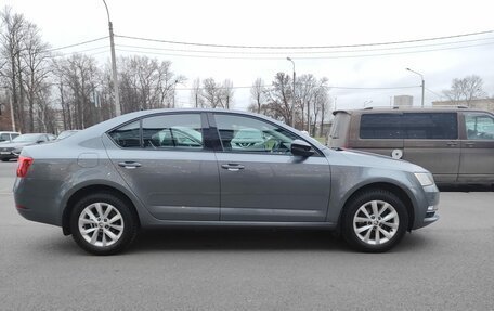 Skoda Octavia, 2018 год, 1 530 000 рублей, 9 фотография