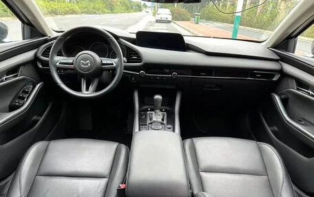 Mazda 3, 2022 год, 1 730 000 рублей, 8 фотография