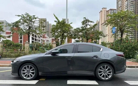 Mazda 3, 2022 год, 1 730 000 рублей, 5 фотография