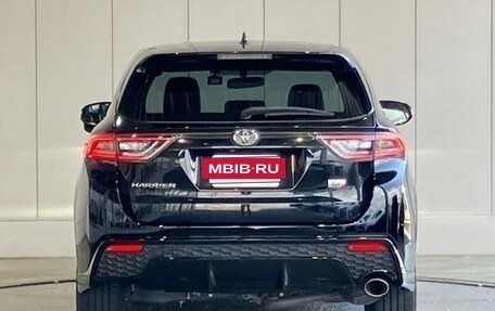 Toyota Harrier, 2019 год, 1 834 000 рублей, 25 фотография