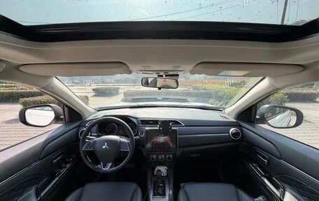 Mitsubishi ASX I рестайлинг, 2022 год, 1 760 000 рублей, 8 фотография