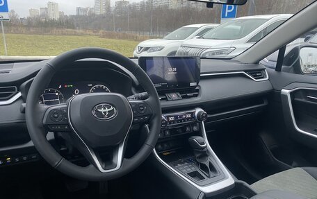 Toyota RAV4, 2025 год, 4 270 000 рублей, 4 фотография