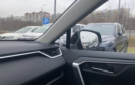 Toyota RAV4, 2025 год, 4 270 000 рублей, 7 фотография