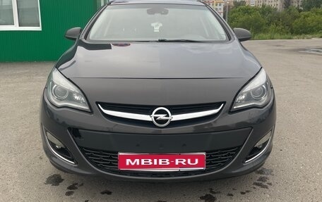 Opel Astra J, 2012 год, 480 000 рублей, 1 фотография