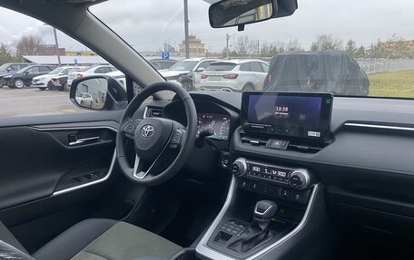 Toyota RAV4, 2025 год, 4 270 000 рублей, 17 фотография