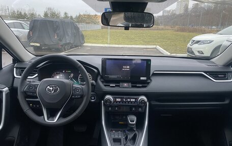 Toyota RAV4, 2025 год, 4 270 000 рублей, 18 фотография