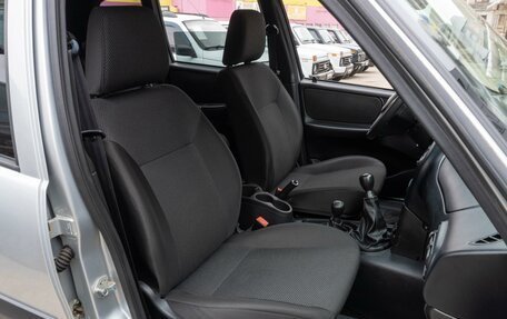 Chevrolet Niva I рестайлинг, 2019 год, 799 000 рублей, 8 фотография