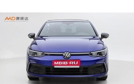 Volkswagen Golf VIII, 2023 год, 2 330 900 рублей, 2 фотография