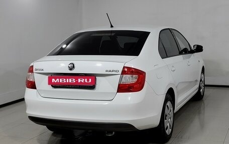 Skoda Rapid I, 2014 год, 870 000 рублей, 4 фотография