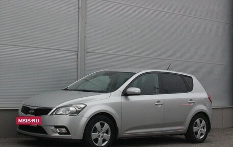 KIA cee'd I рестайлинг, 2010 год, 687 000 рублей, 5 фотография