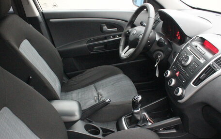 KIA cee'd I рестайлинг, 2010 год, 687 000 рублей, 14 фотография