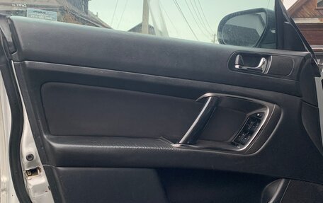 Subaru Legacy IV, 2005 год, 800 000 рублей, 16 фотография