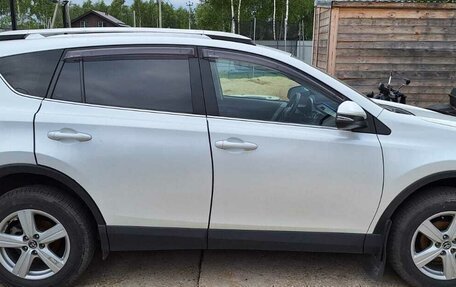 Toyota RAV4, 2019 год, 2 800 000 рублей, 4 фотография