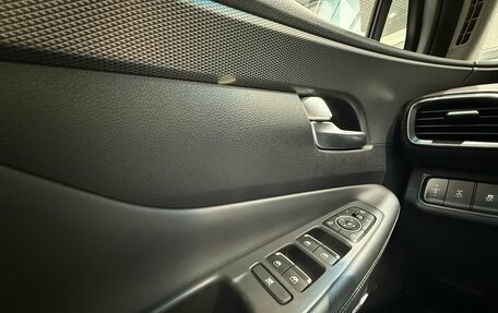 Hyundai Santa Fe IV, 2018 год, 2 850 000 рублей, 14 фотография