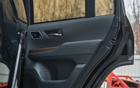 Toyota Land Cruiser, 2025 год, 27 000 000 рублей, 21 фотография