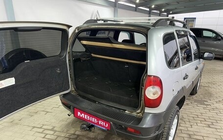Chevrolet Niva I рестайлинг, 2010 год, 499 000 рублей, 10 фотография