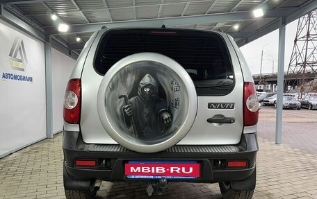Chevrolet Niva I рестайлинг, 2010 год, 499 000 рублей, 4 фотография