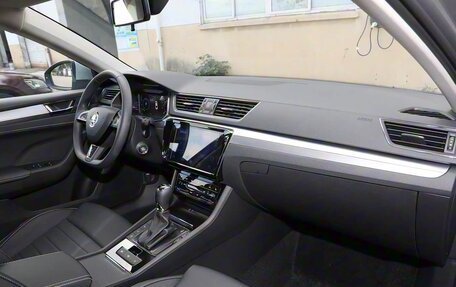 Skoda Superb III рестайлинг, 2025 год, 2 420 001 рублей, 11 фотография