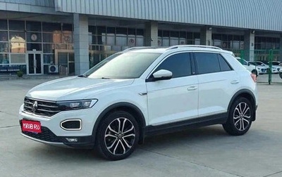 Volkswagen T-Roc I, 2021 год, 1 420 000 рублей, 1 фотография