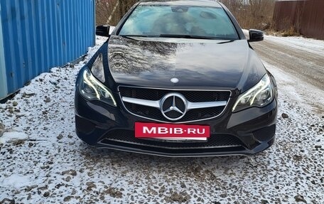 Mercedes-Benz E-Класс, 2014 год, 2 200 000 рублей, 3 фотография