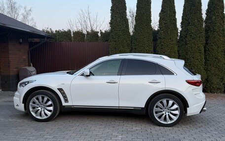 Infiniti FX II, 2012 год, 1 950 000 рублей, 2 фотография