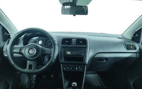 Volkswagen Polo VI (EU Market), 2012 год, 787 000 рублей, 9 фотография