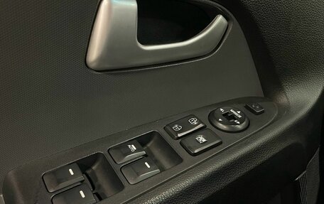 KIA Sportage III, 2011 год, 1 230 000 рублей, 21 фотография