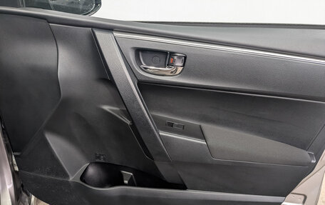 Toyota Corolla, 2014 год, 1 300 000 рублей, 24 фотография