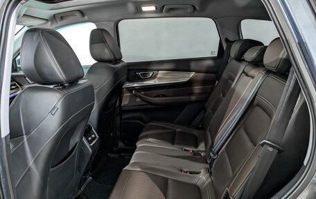 Chery Tiggo 8 Pro, 2021 год, 1 795 000 рублей, 18 фотография