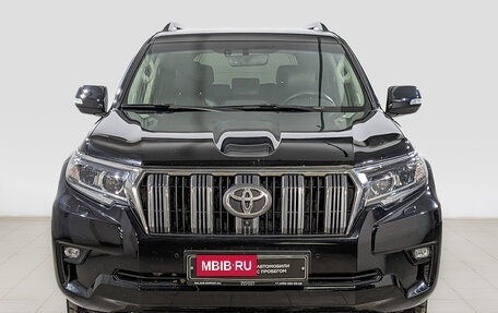 Toyota Land Cruiser Prado 150 рестайлинг 2, 2019 год, 4 150 000 рублей, 2 фотография