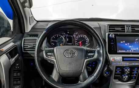 Toyota Land Cruiser Prado 150 рестайлинг 2, 2019 год, 4 150 000 рублей, 22 фотография
