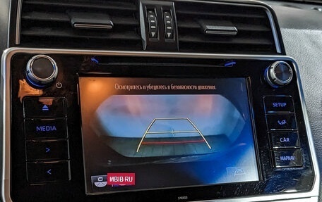 Toyota Land Cruiser Prado 150 рестайлинг 2, 2019 год, 4 150 000 рублей, 26 фотография