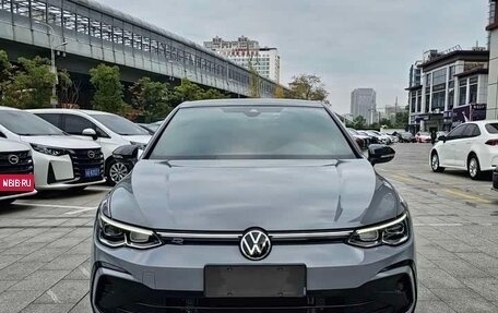 Volkswagen Golf VIII, 2022 год, 1 630 005 рублей, 2 фотография