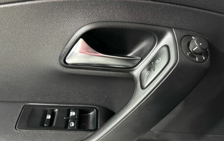 Volkswagen Polo VI (EU Market), 2015 год, 970 000 рублей, 12 фотография