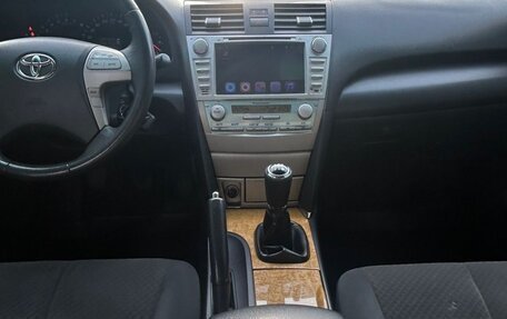 Toyota Camry, 2006 год, 1 230 000 рублей, 8 фотография