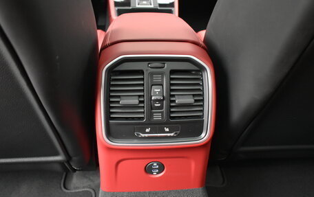 Porsche Macan I рестайлинг, 2025 год, 12 999 000 рублей, 29 фотография