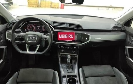 Audi Q3, 2022 год, 3 000 000 рублей, 11 фотография