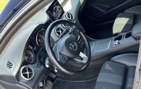 Mercedes-Benz CLA, 2018 год, 2 130 000 рублей, 10 фотография