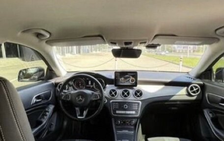 Mercedes-Benz CLA, 2018 год, 2 130 000 рублей, 12 фотография