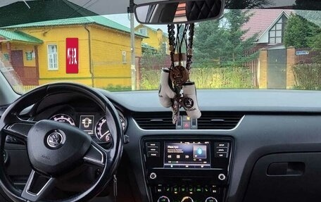 Skoda Octavia, 2017 год, 1 300 000 рублей, 8 фотография