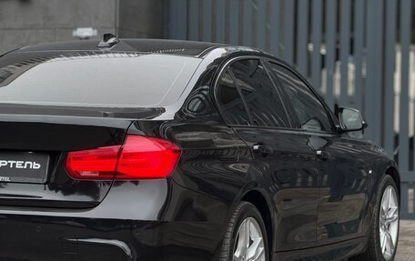 BMW 3 серия, 2018 год, 3 000 000 рублей, 14 фотография