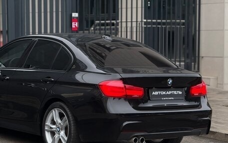 BMW 3 серия, 2018 год, 3 000 000 рублей, 18 фотография