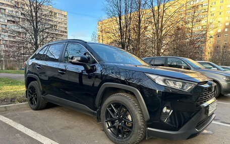 Toyota RAV4, 2021 год, 3 210 000 рублей, 3 фотография