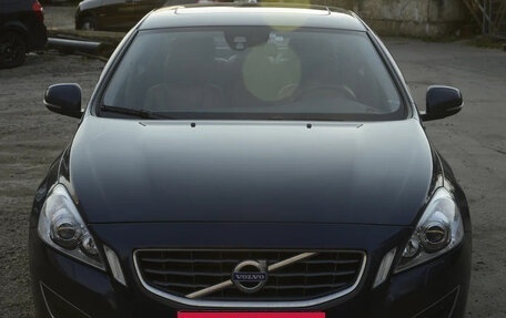 Volvo S60 III, 2010 год, 800 000 рублей, 2 фотография