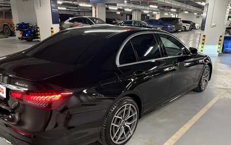 Mercedes-Benz E-Класс, 2021 год, 5 000 000 рублей, 6 фотография