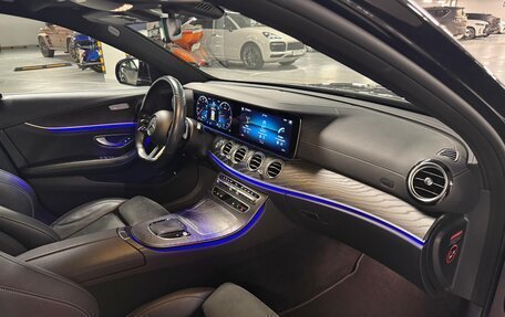 Mercedes-Benz E-Класс, 2021 год, 5 000 000 рублей, 9 фотография