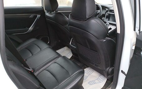 Geely Atlas, 2024 год, 1 656 000 рублей, 15 фотография