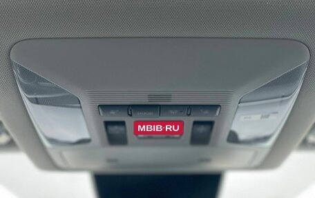 Toyota RAV4, 2025 год, 4 100 000 рублей, 17 фотография